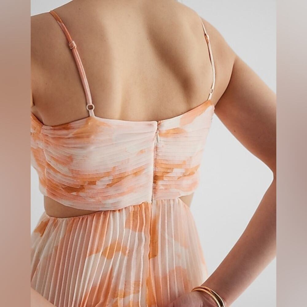 Express Midi Dress Floral Pleated Pastel Flowy Side Cut Out Size XL White Orange - Picture 5 of 15